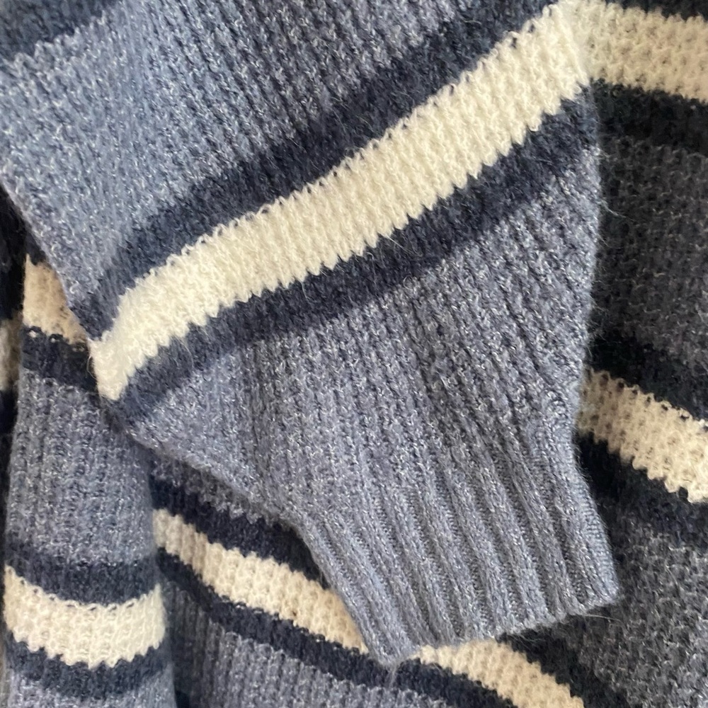 American Eagle tunic v neck striped sweater Sz M - Picture 5 of 5